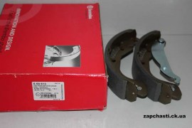 Колодки тормозные задние Brembo